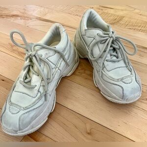 20% OFF 2+ BUNDLES! Jeffrey Campbell Sneakers. White. Size 8